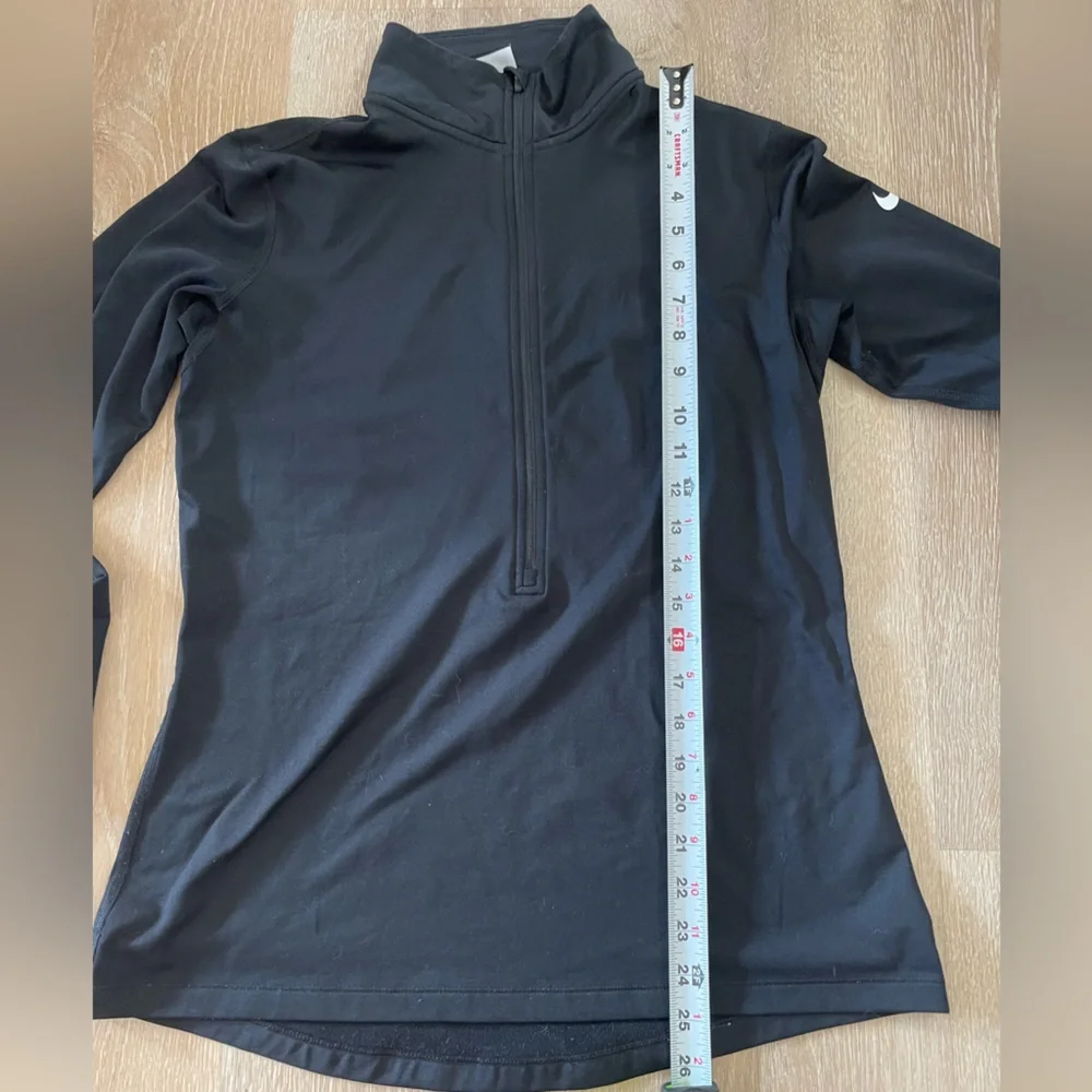 Nike Dri-Fit Quarter Zip - Picture 4 of 8
